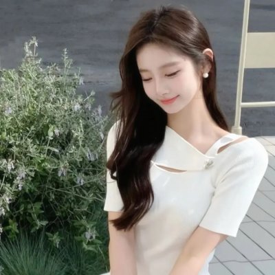 春色无边满杏林
